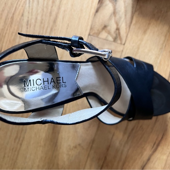 MICHAEL by Michael Kors Oksana strappy platform sandals - black - Picture 6 of 14